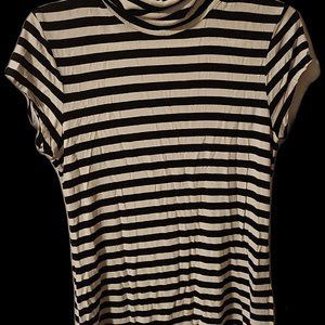 INC International Concepts Turtleneck Shirt Women's Size L Black & White Stripes